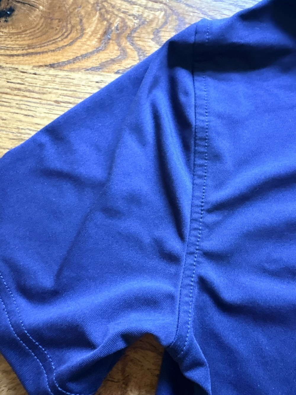 Southern Tide Boys XL (16) Short Sleeve Navy Blue Polo - great condition! - Picture 11 of 16